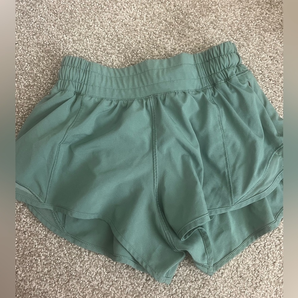 lululemon hotty hot shorts